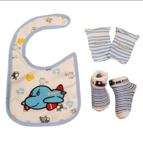 Baby Boy Gift Set Blue Plane Bib, Mittens, Socks Gift Set With Organza Bag - Picture 1 of 6